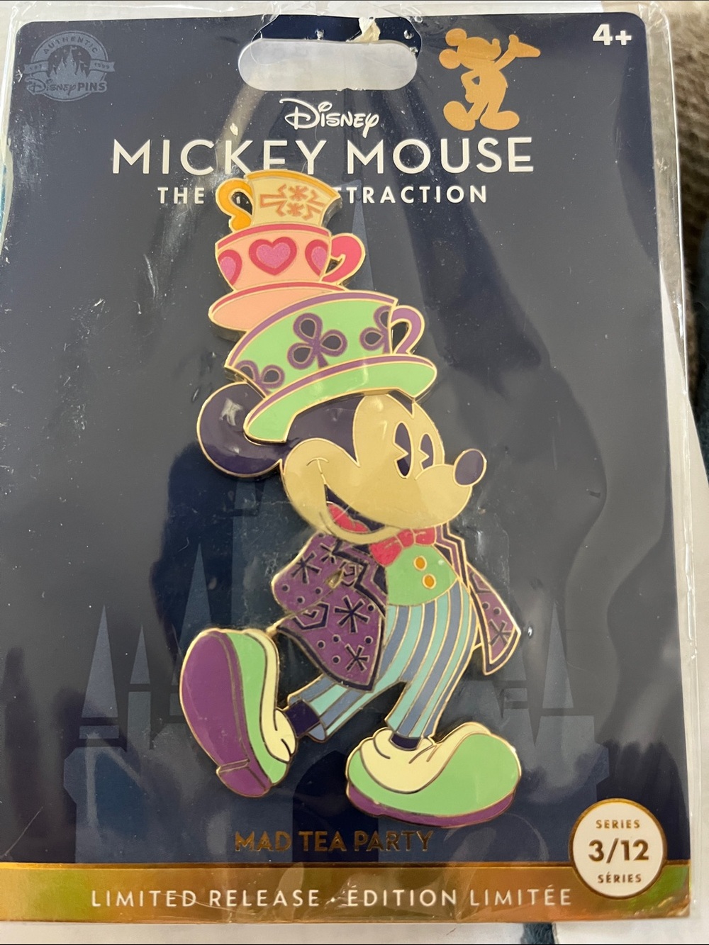 Disney Mickey Mouse: The Main Attraction – Mad Tea Party LR NEW